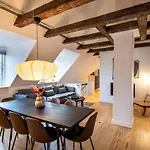 Town Hall Penthouse By Daniel&jacob's Διαμέρισμα *