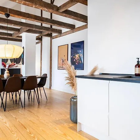 Apartment Town Hall Penthouse By Daniel&jacob's *