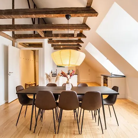 Apartment Town Hall Penthouse By Daniel&jacob's