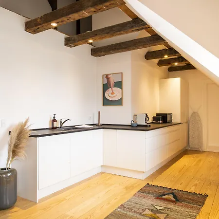 Town Hall Penthouse By Daniel&jacob's